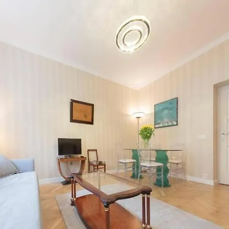 Golden Apartment-central Location-n41a Apartment Warsaw
